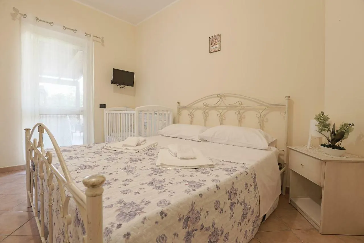 Leon D'Oro - Villetta Turistica San Leone Apartment